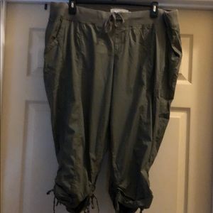 Cargo tie up crop pants